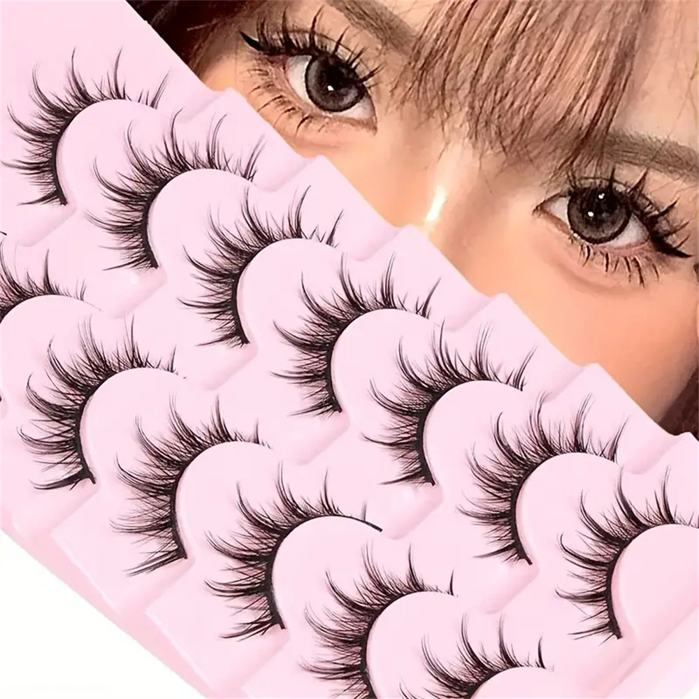 Cosplay Korean Anime - Natural Look False Eyelashes Anime Wispy